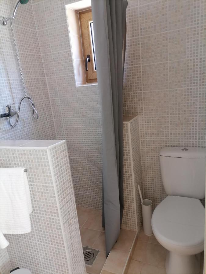 Lankas Vendeghaz - Ferienhaus Hollókő